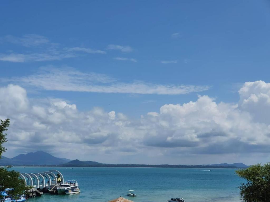 Rainbow Sky Hotel Samet Koh Samet Exteriér fotografie